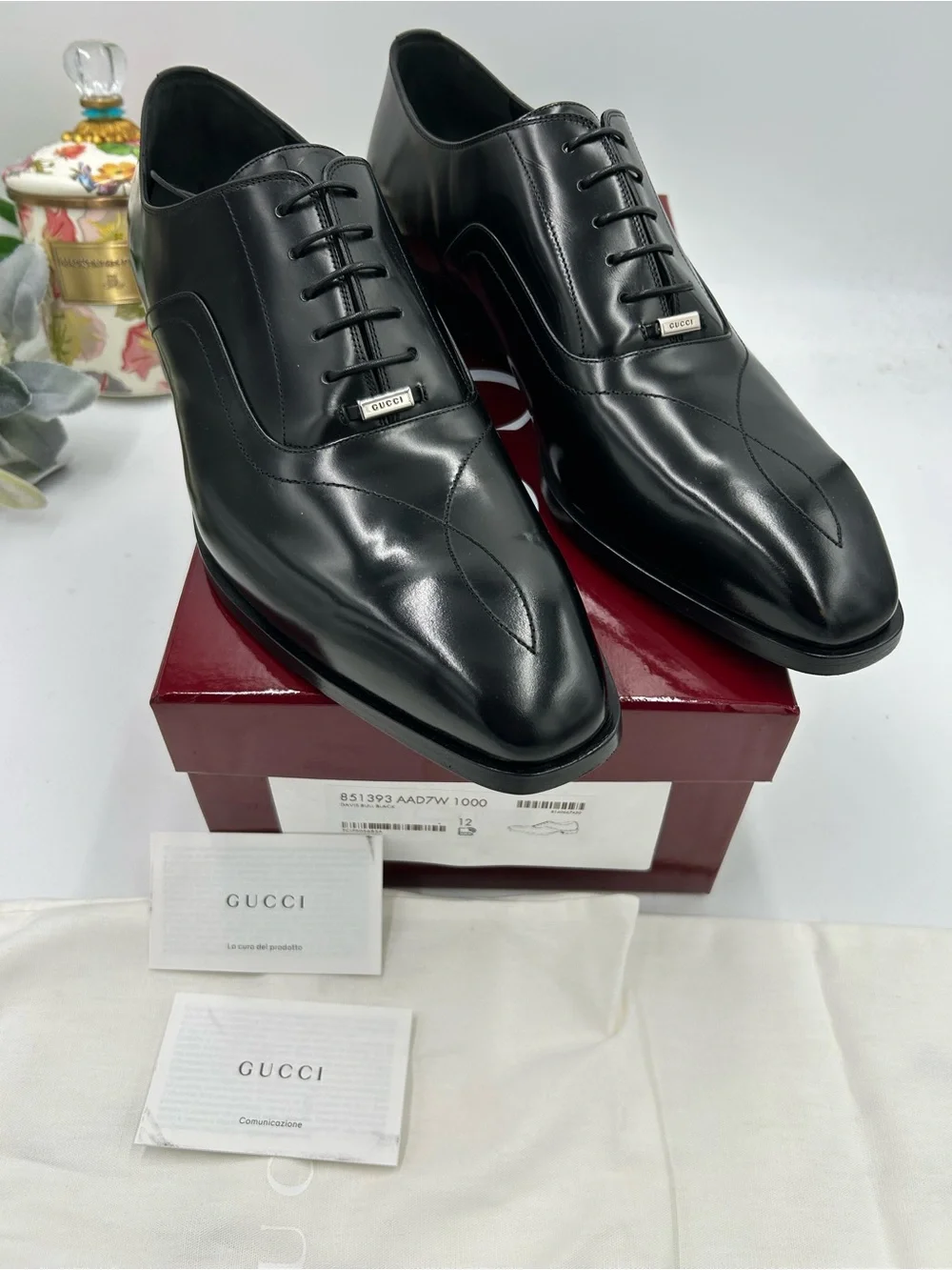 Men's Gucci Leather lace up dress shoes, size 12 fits 12.5 US made in Italy